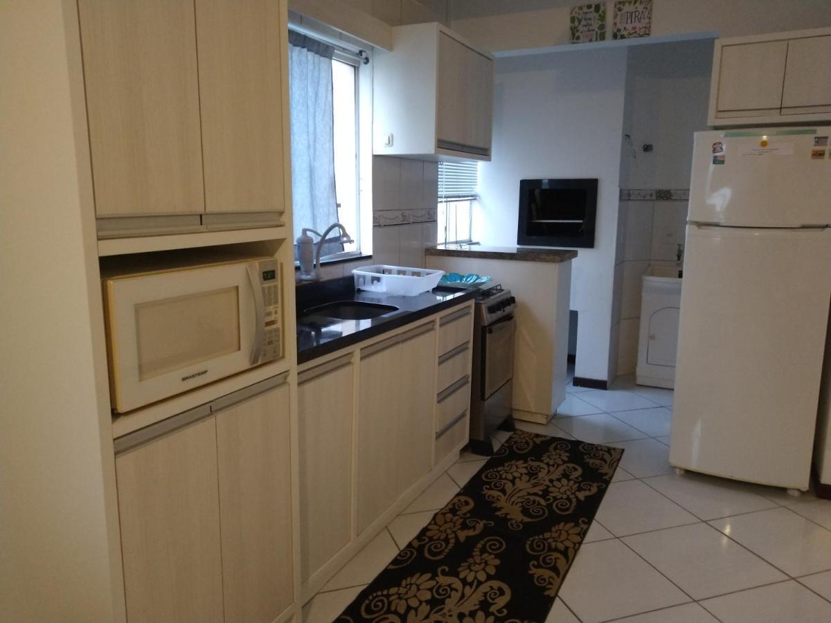 Apartamento Otimo Na Dos Ingleses Gaivotas 70m Do Mar *